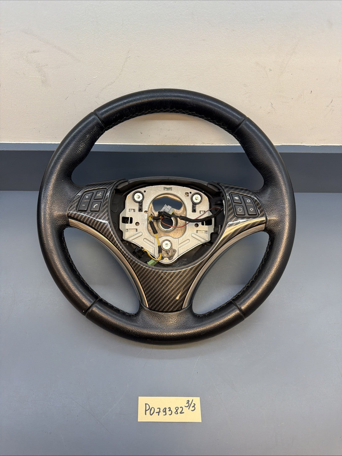 07-11 OEM BMW E82 E90 E92 E93 X1 328 335 Sport Leather Steering Wheel 6772147