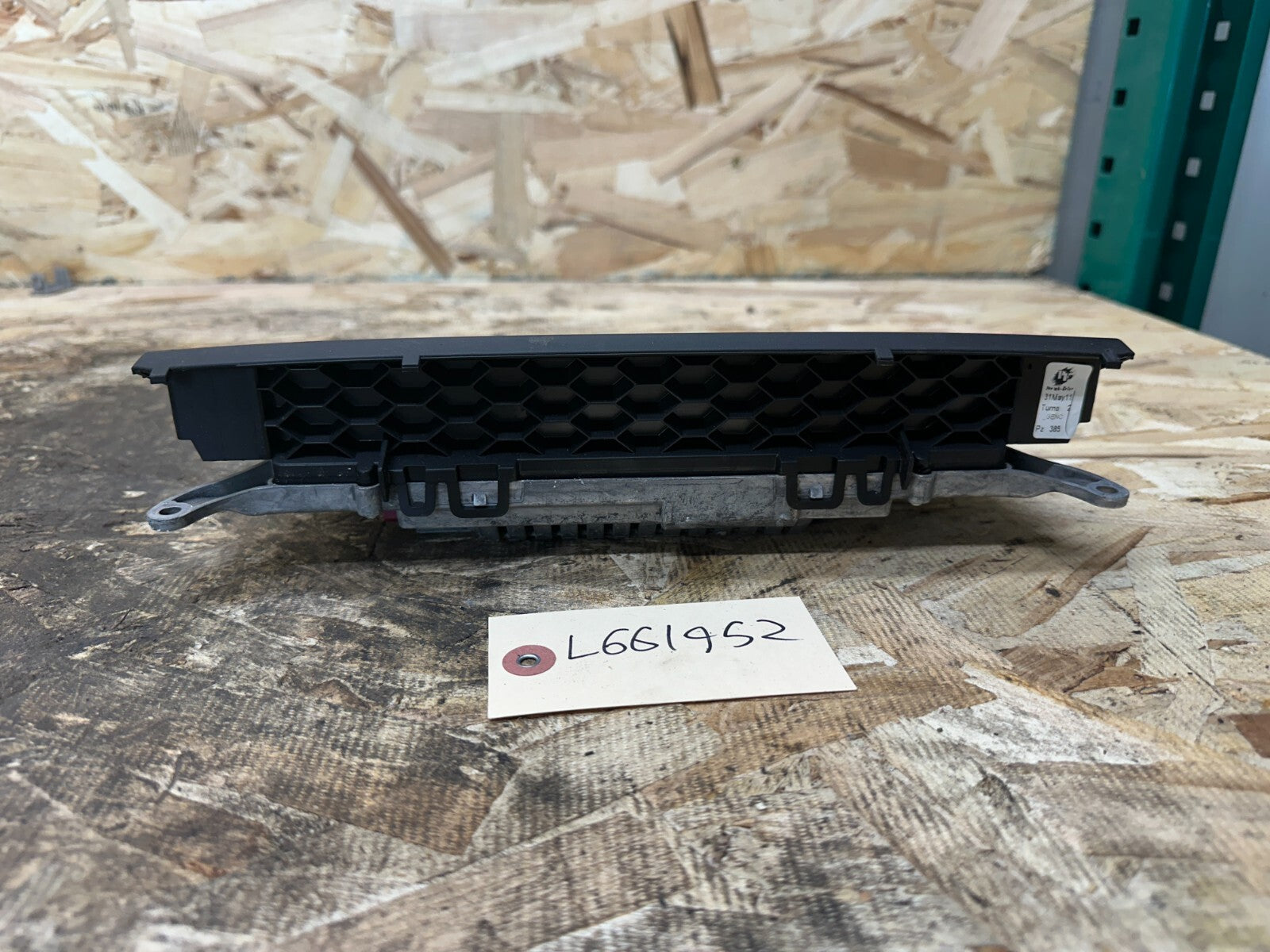BMW 2010-2014 E70 X5 CENTRAL INFORMATION NAVIGATION DISPLAY SCREEN OEM 9232896