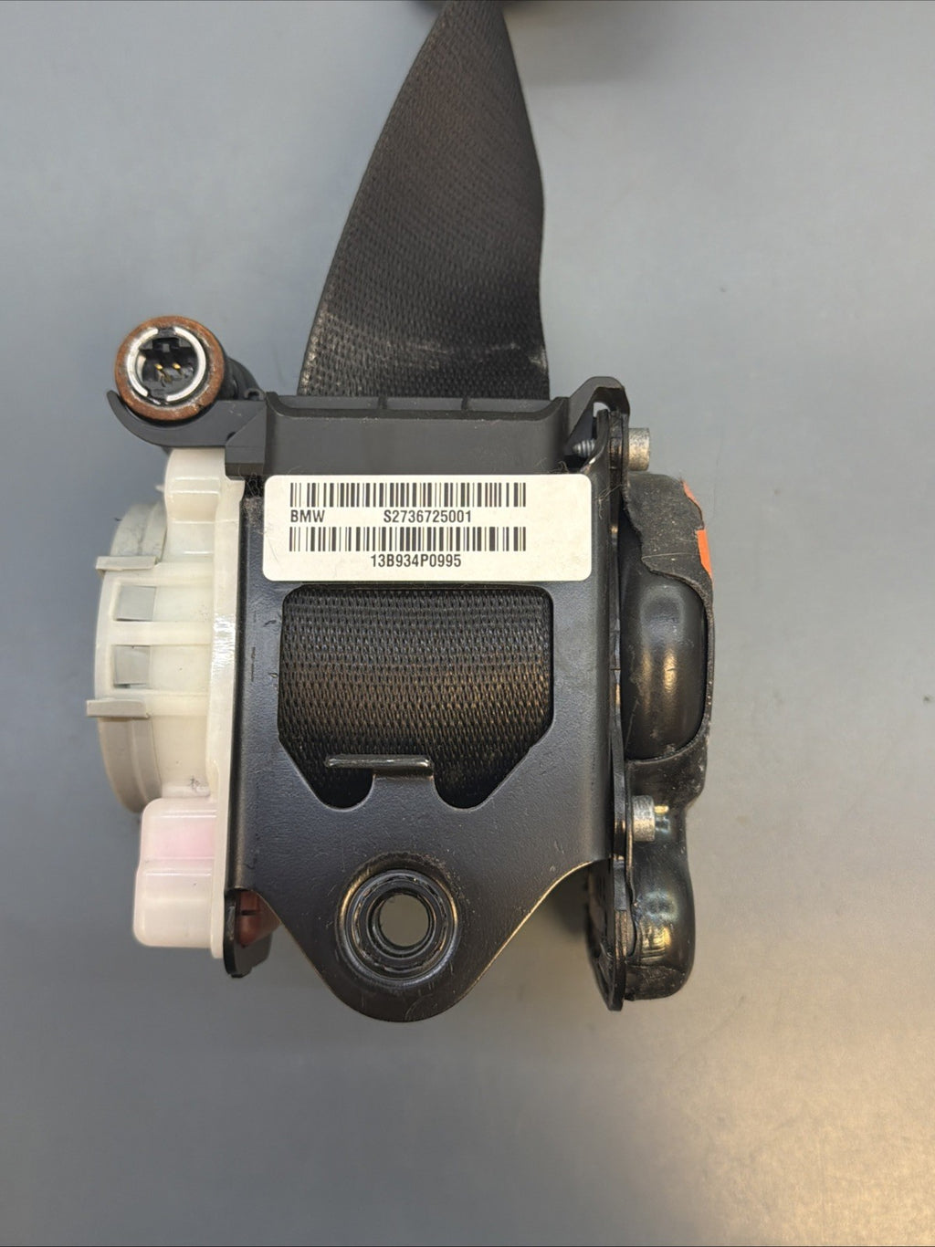 2011 - 2017 BMW X3 Front Seat Belt Bucket Passenger Buckle S2736725001 OEM