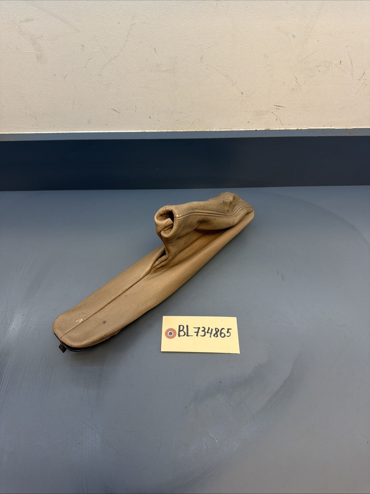 96-02 BMW E36/7 Z3 EMERGENCY PARKING BRAKE LEATHER BOOT BEIGE OEM