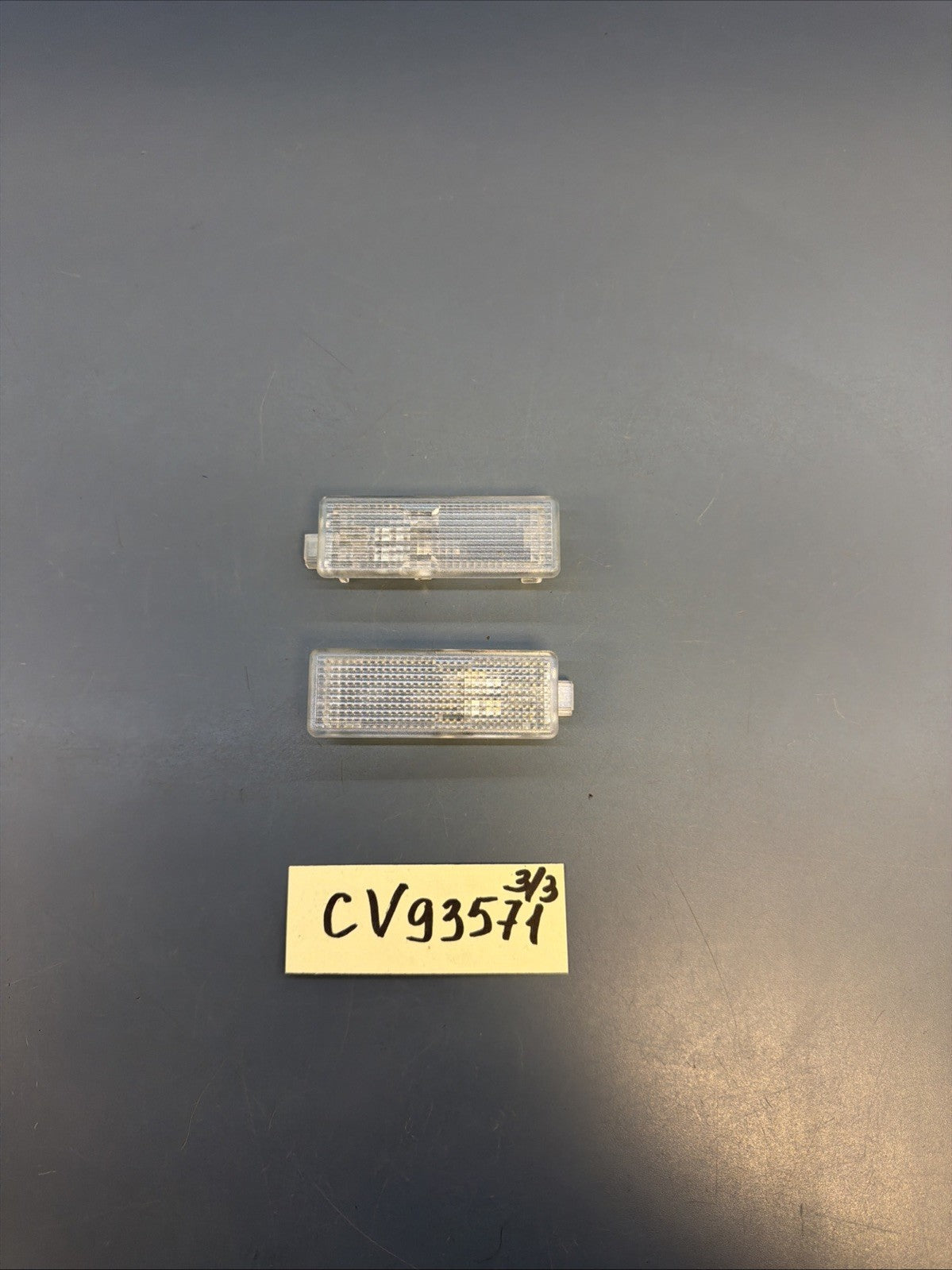 06-10 BMW 650i E63 LAMP DOOR PANEL COURTESY LIGHT 6961999 SET OF 2