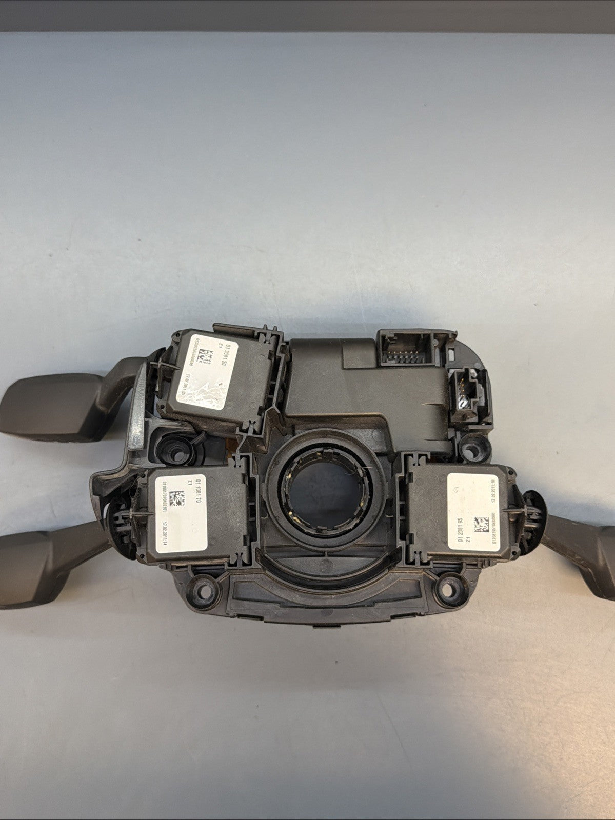 07-13 BMW 328i 330i 335i E90 E92 E93 Steering Controls Clockspring Combo 9123049