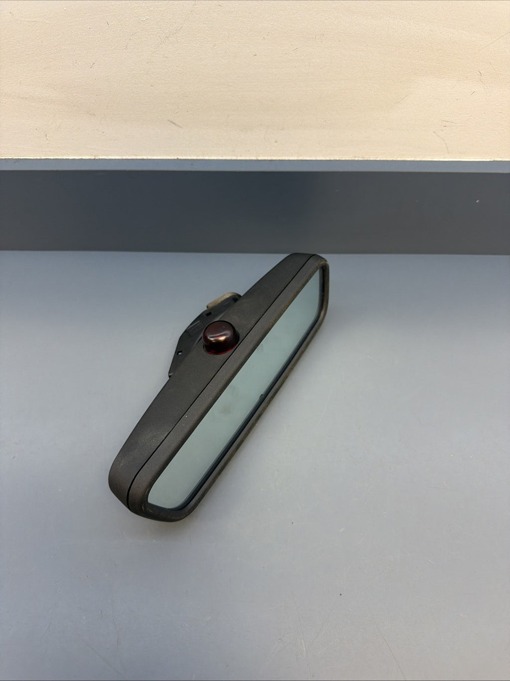 OEM BMW E39 525 530 540 M5 E46 325 330 Interior Rear View Mirror EC LED 8236774