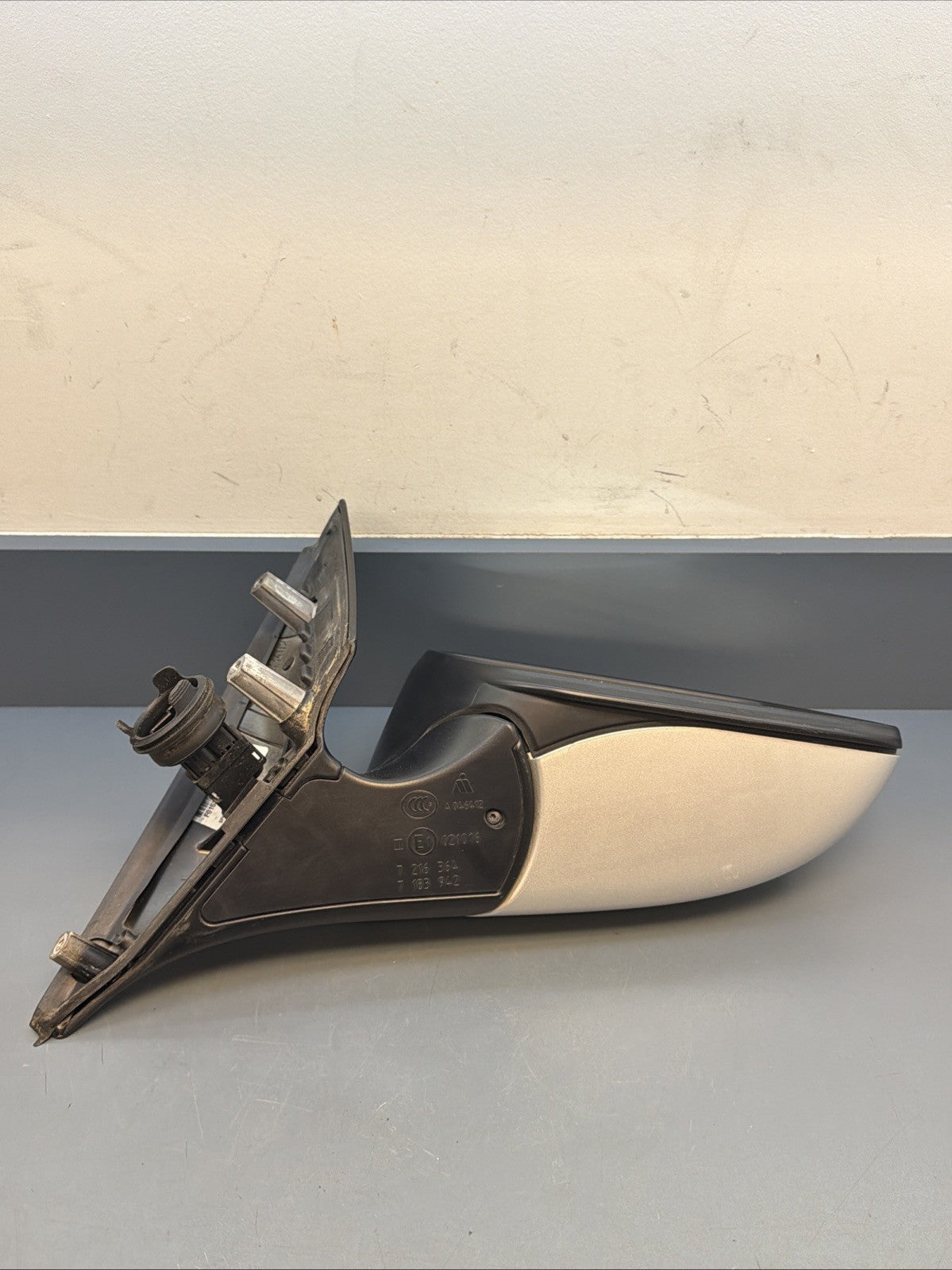 2011-2013 BMW 5 Series F10 Front Right Passenger Door Mirror OEM 7216364