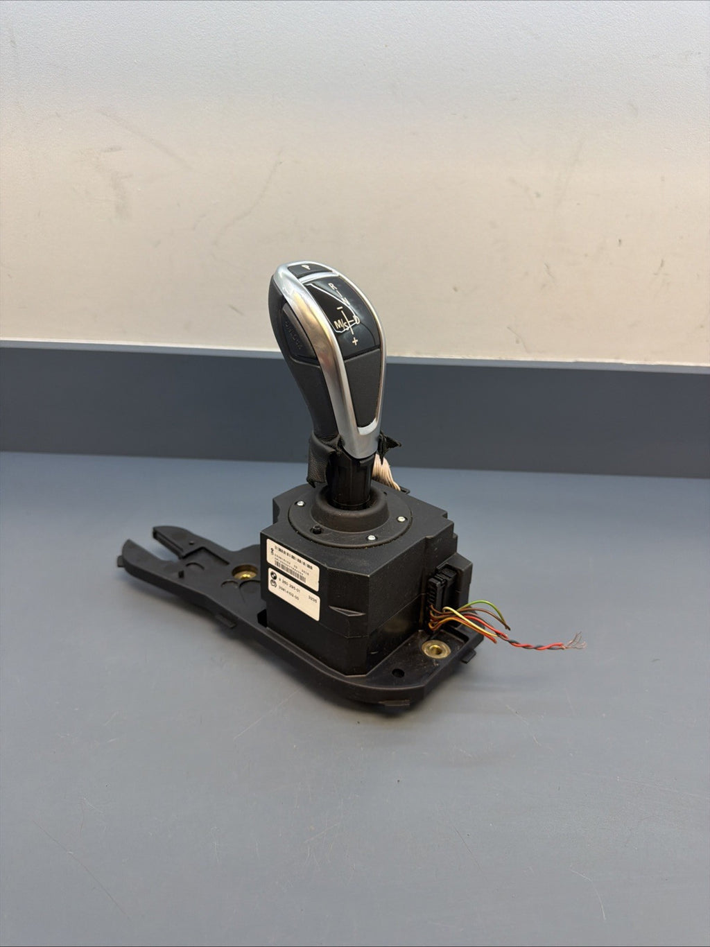 2013 2014 2015 BMW X1 Gear Floor Transmission Shifter 9260295