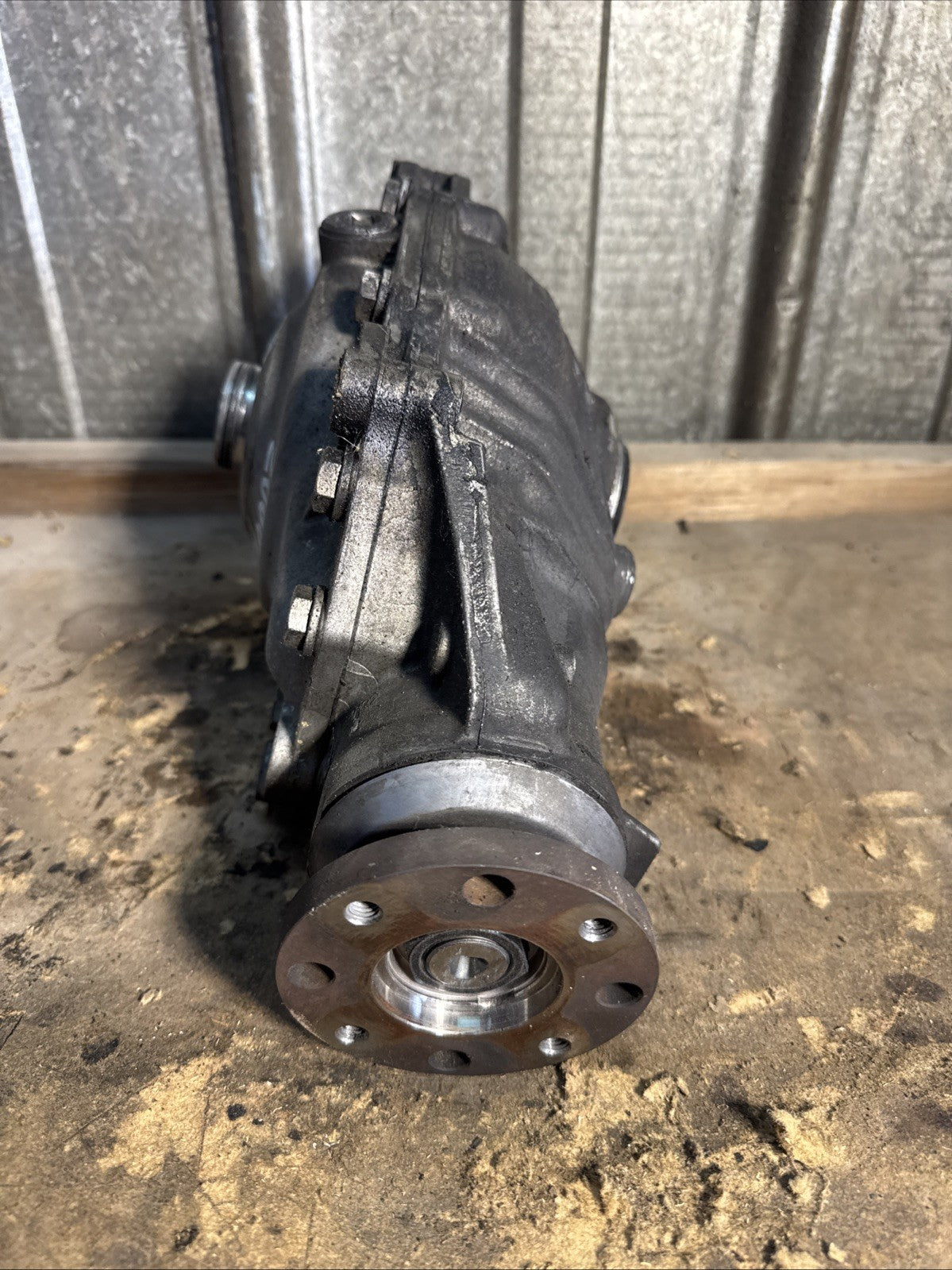 Front Differential Carrier Final Drive AWD 3.46 OEM BMW E90 335Xi AUTO 7533435
