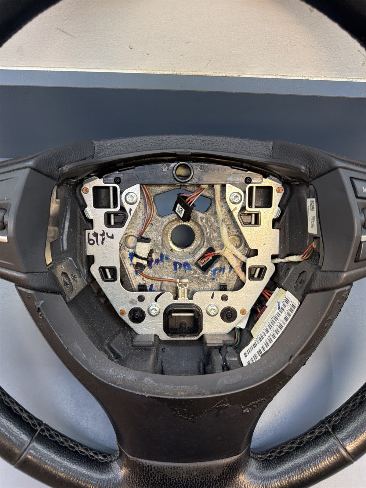 BMW Leather Steering Wheel with Controls OEM 9229479 F07-F11 2010-2016