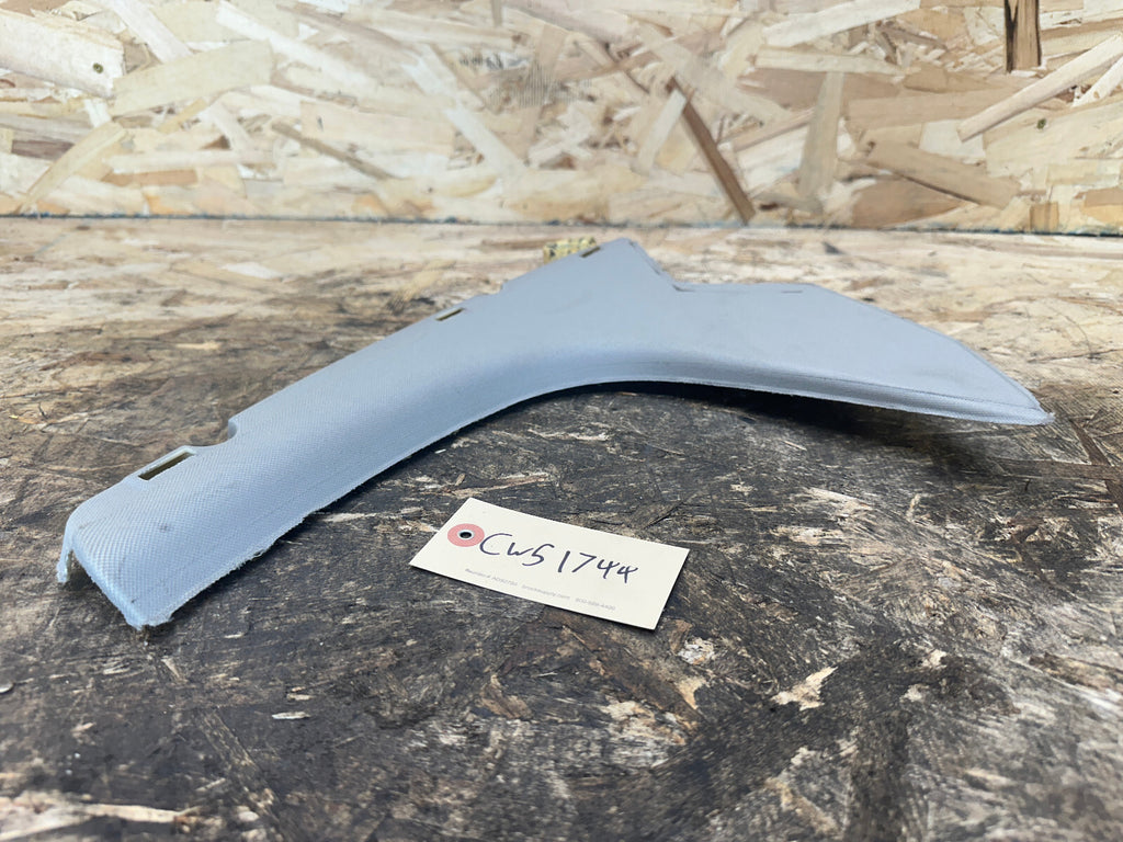 BMW 03-10 E60 5 SERIES LIGHT GRAY C PILLAR TRIM PIECES 2PC OEM 7027092+7027091
