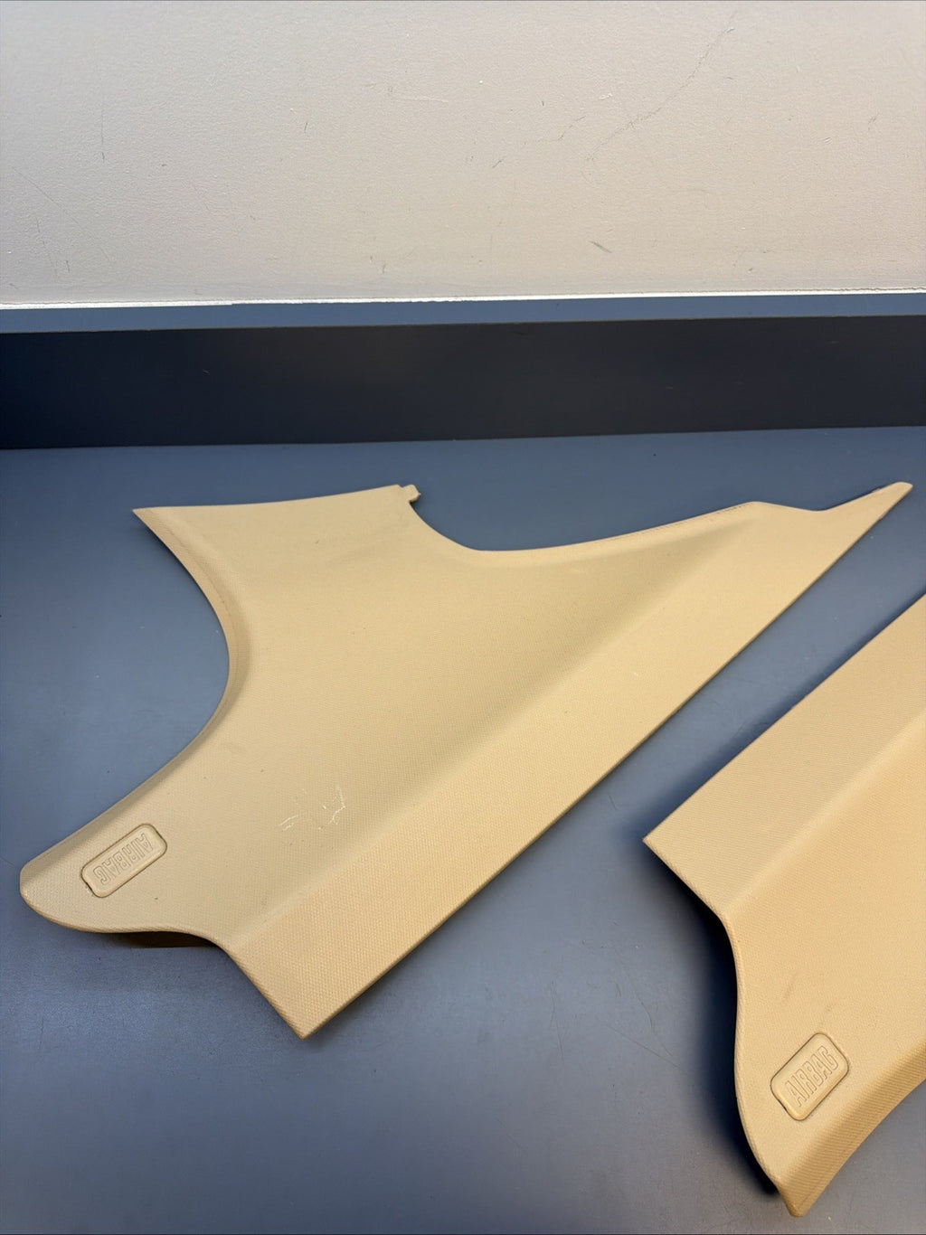 06-11 BMW 328i 335 E90 Rear Left Right C-Pillar Cover Trim BEIGE 7249659 7249660