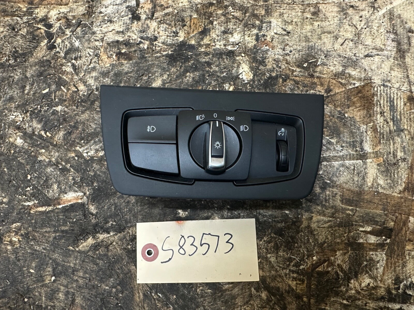 BMW F30 2012-2019 HEADLIGHT CONTROL MODULE BLACK OEM BMW 9265297