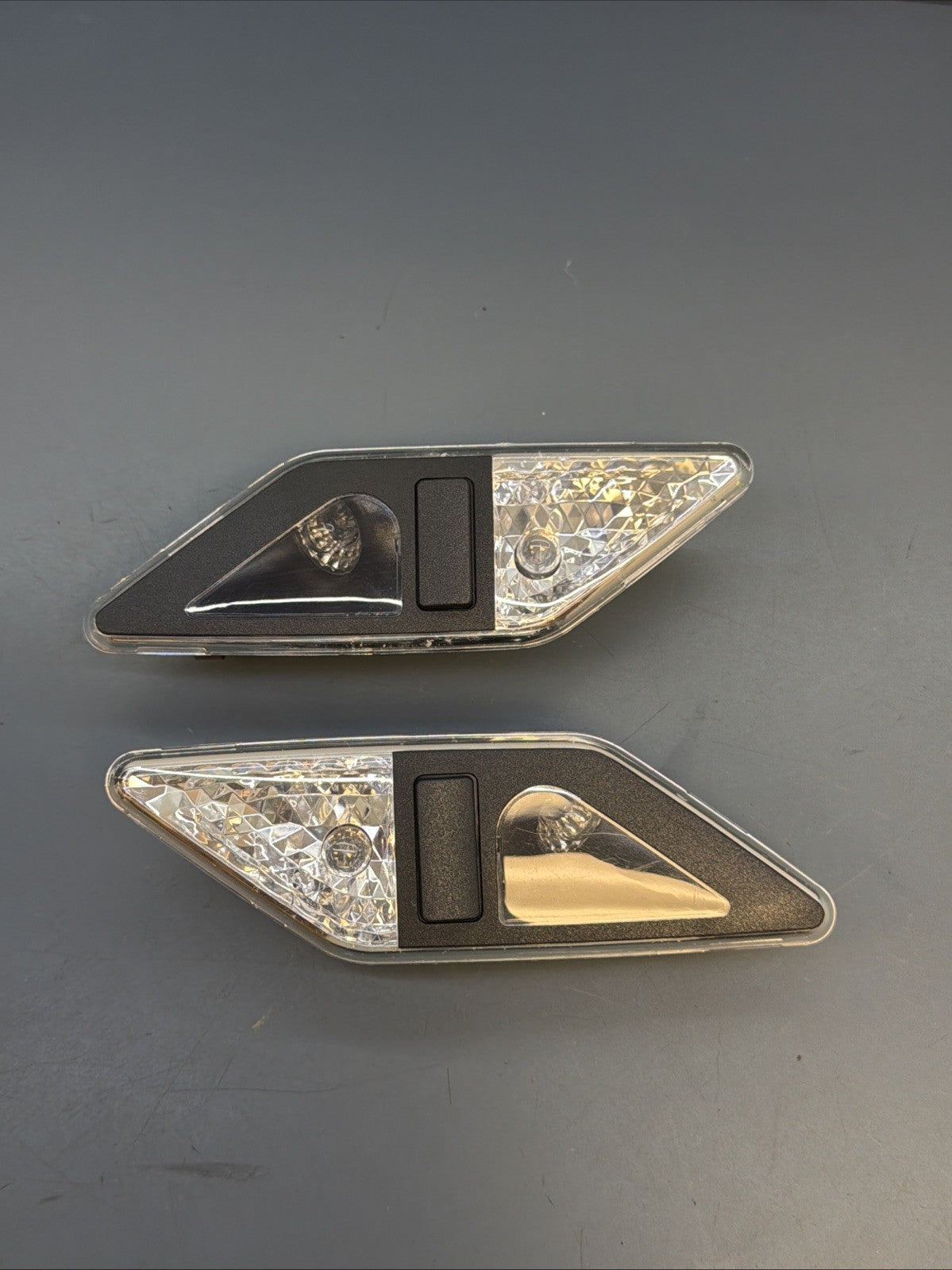 01-06 BMW E46 3 SERIES RIGHT & LEFT Rear Reading Light Lamp SET 8375585 8375586