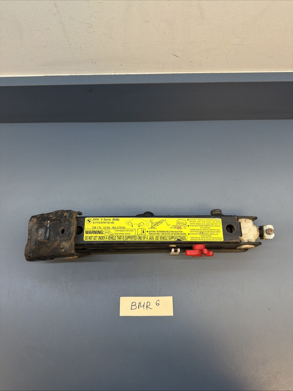 BMW E46 Trunk Jack Lifting Tool 6757131 OEM 99-06 323 325 328 330 M3