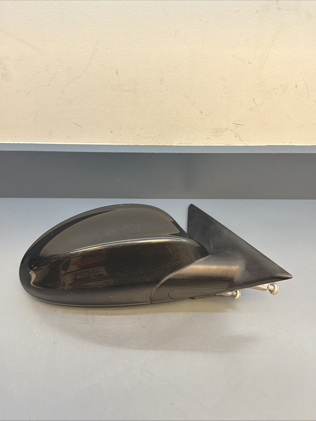 2006 BMW 330I E90 Sedan - Right Side View Mirror - 06-08 OEM 010803