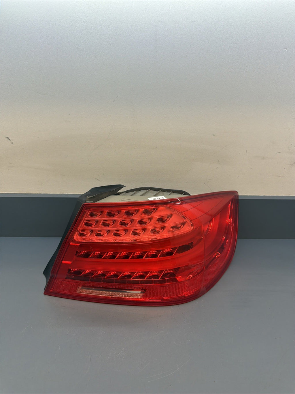 11-13 BMW E92 328i 335i Rear Right Outer Taillight Tail Light Lamp OEM 7251960