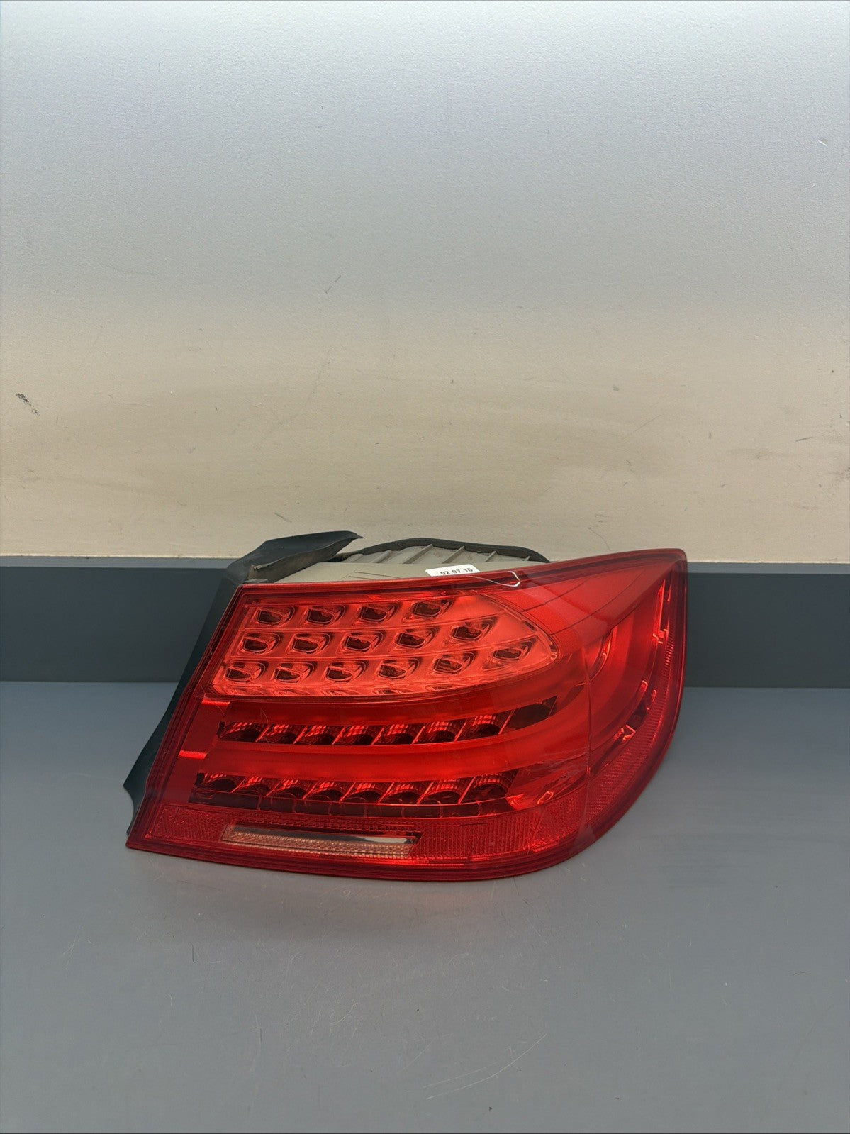 11-13 BMW E92 328i 335i Rear Right Outer Taillight Tail Light Lamp OEM 7251960