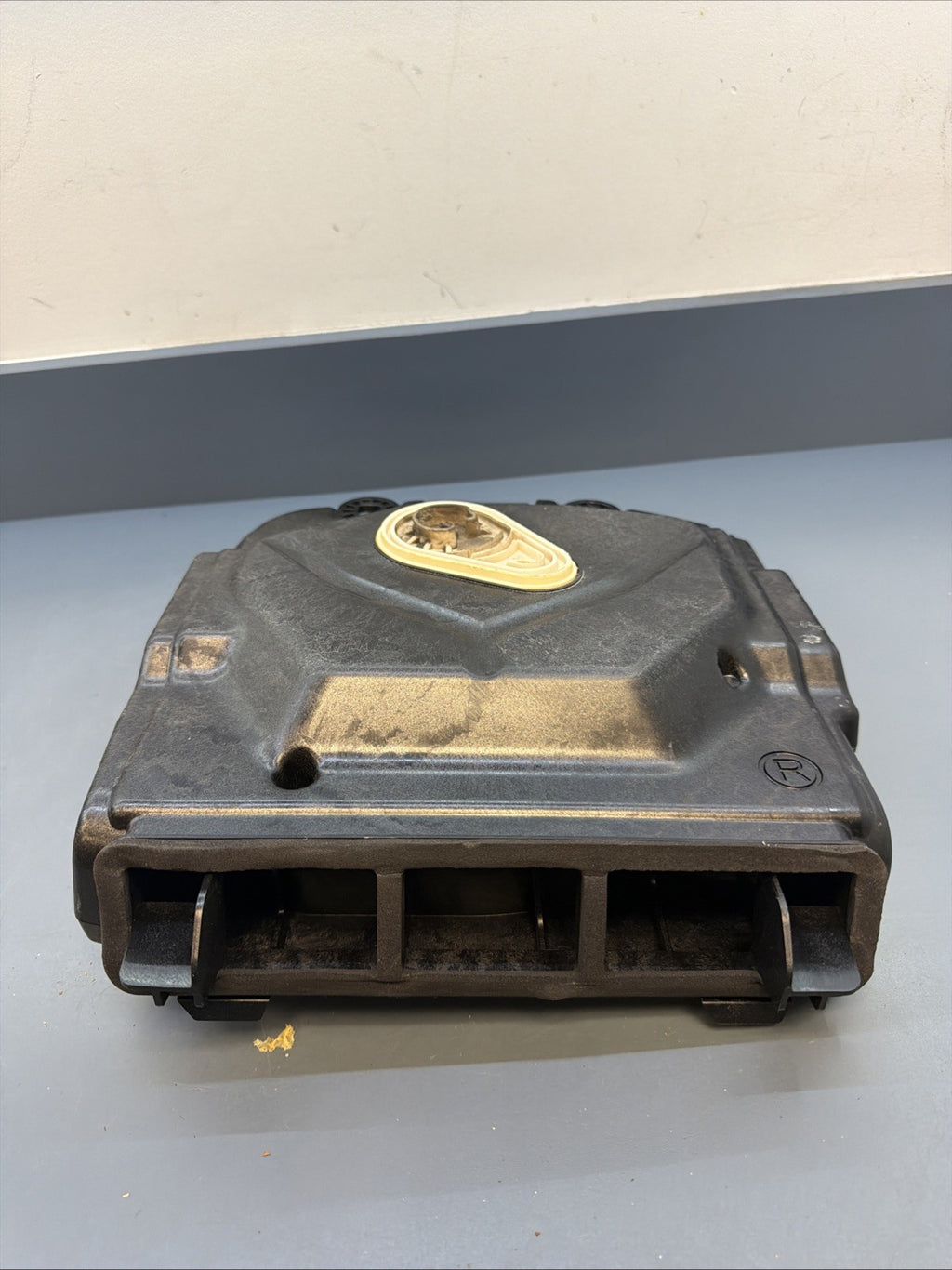 BMW F10 F11 F06 F12 M5 Harman Kardon Underseat Subwoofer 9169688 RIGHT PASS
