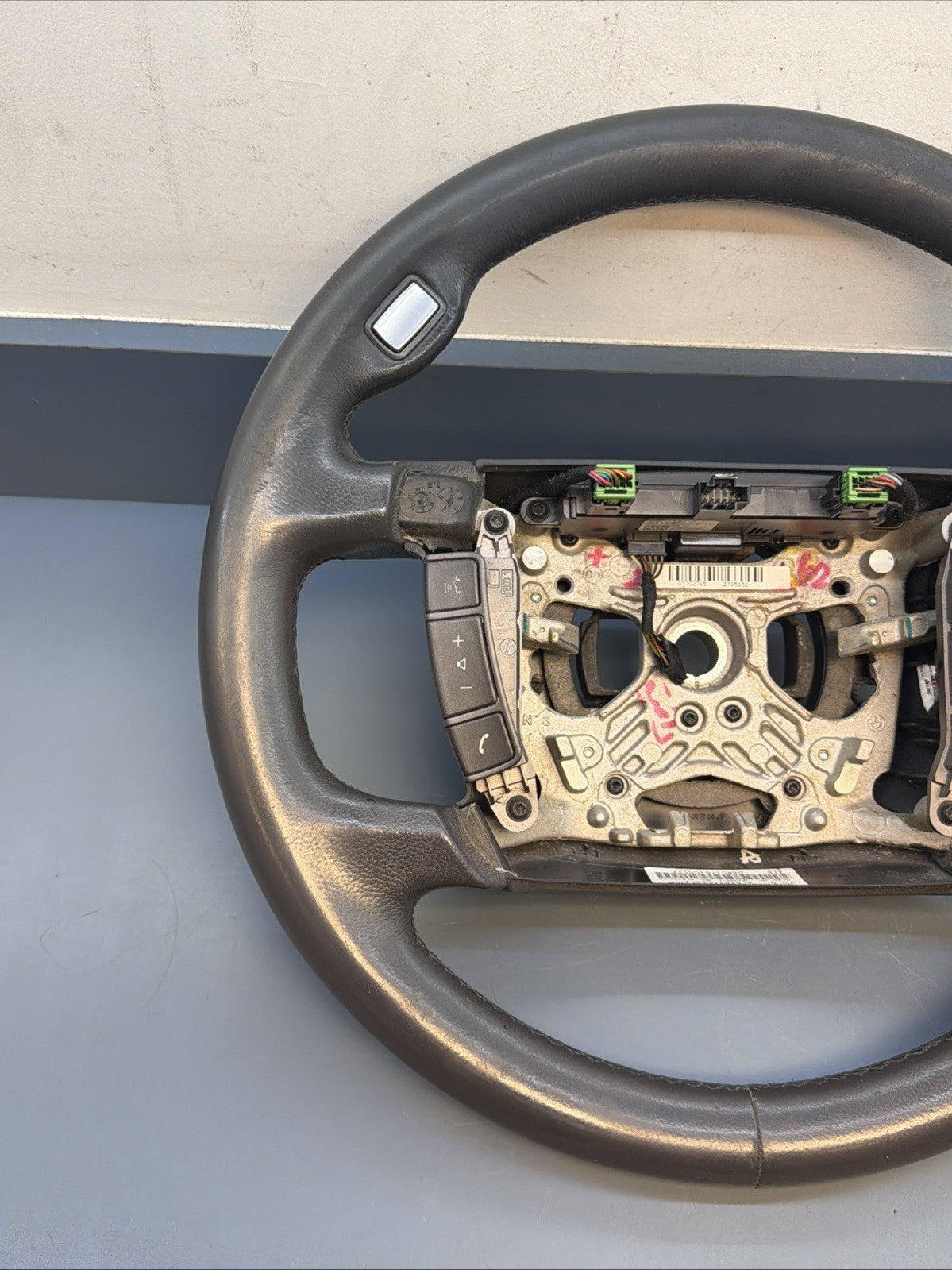 BMW E65 E66 750I 750Li 760I 760Li Genuine Steering Wheel w Controls OEM 6958039