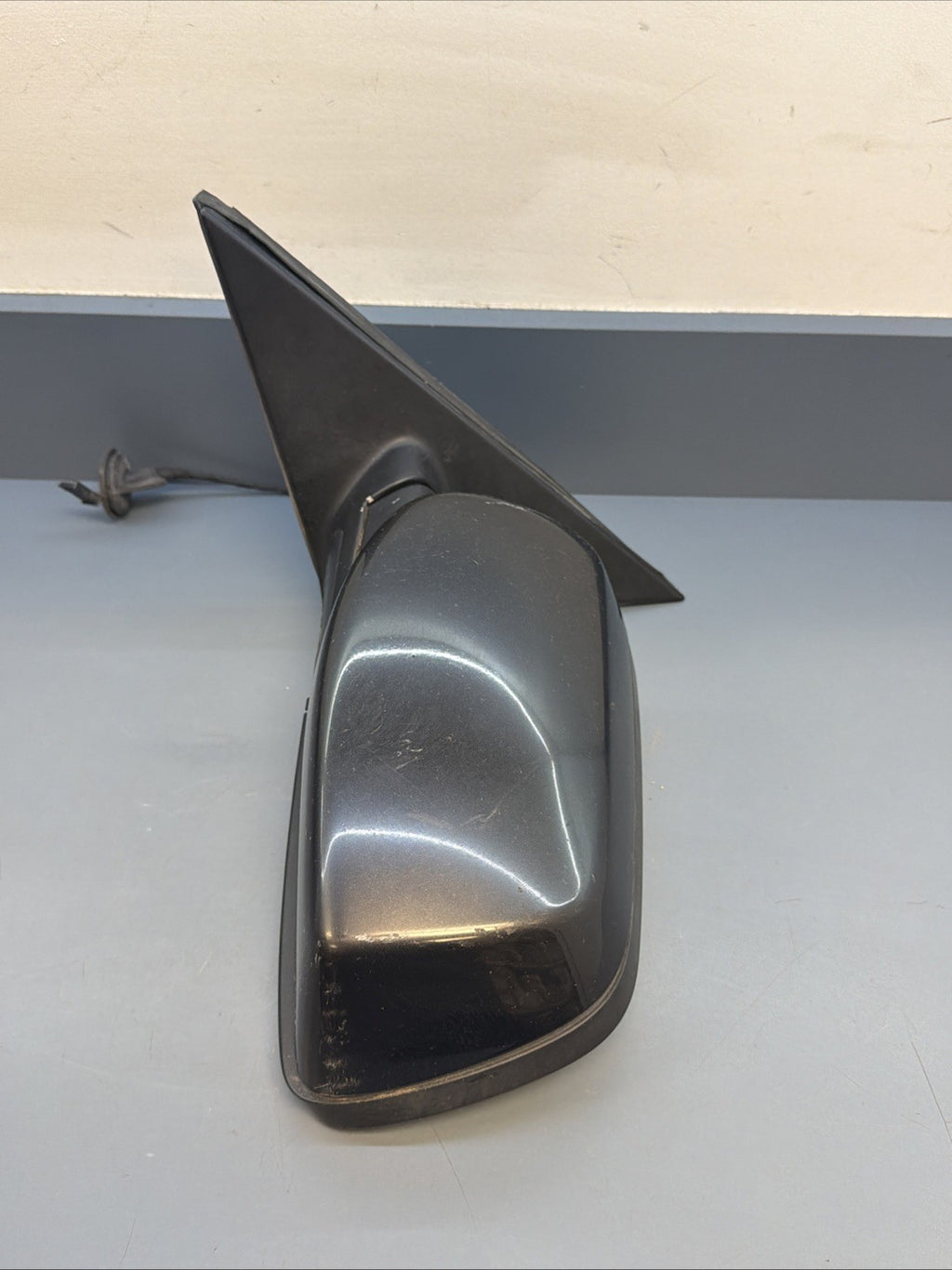 2006-2010 BMW E60 Driver Left Front Door Side View Mirror Assembly 7043437 OEM