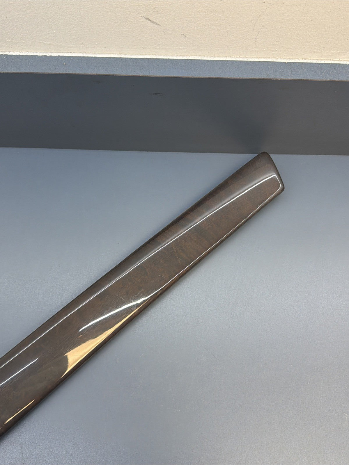 99-06 BMW E46 SEDAN Front Right Side Interior Door Panel Trim Moulding 8200726
