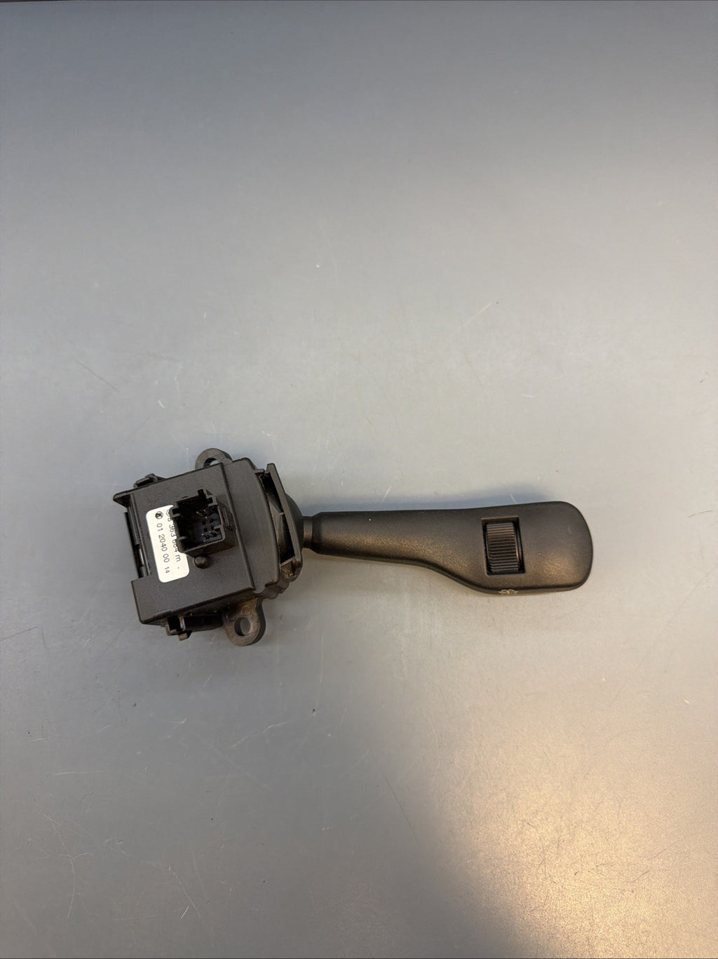 98-03 BMW E39 525i 530i 540i Windshield Wiper Switch OEM 8363664 OEM