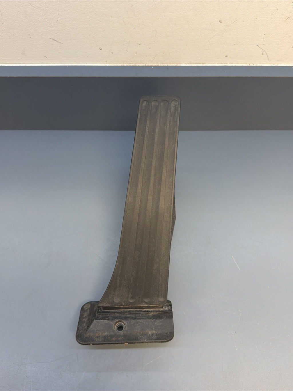 06-13 BMW E90 E92 E93 328i 335i X3 Automatic GAS ACCELERATION PEDAL 6789998 OEM