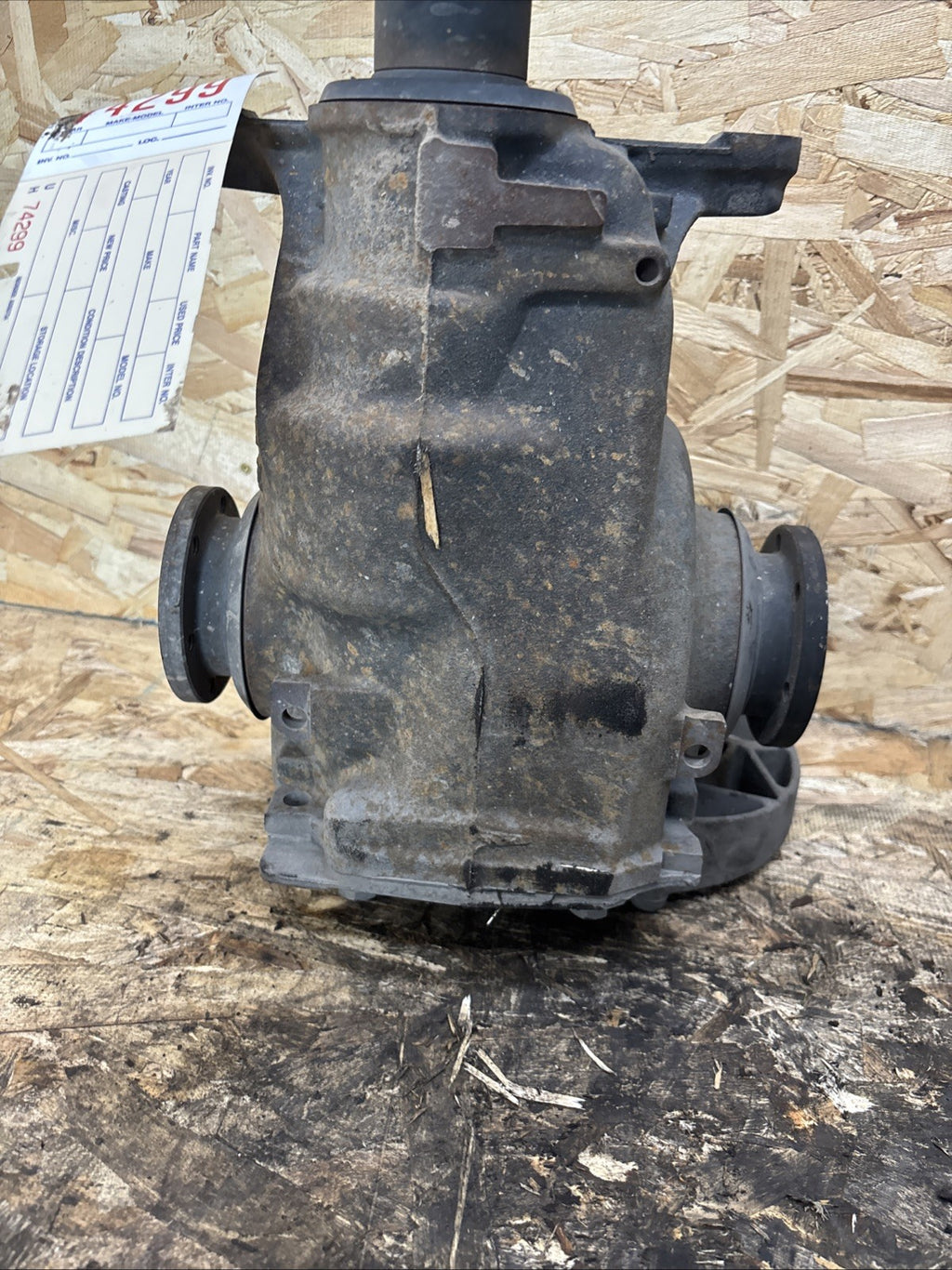 BMW REAR DIFFERENTIAL 5 SERIES 3.46 FINAL DRIVE 3310 7560883 AWD E60