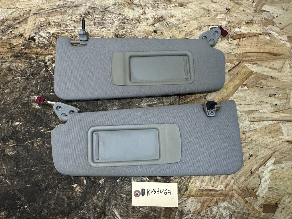 BMW 2006-2012 E90 E9X FRONT SUN VISOR SET OF 2 GRAY OEM 51168248315+16