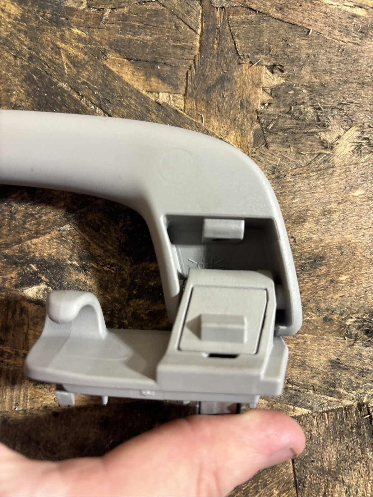 06 07 08 09 10 11 OEM BMW 335i 328i 330i Rear Right Passenger Grab Handle Unit