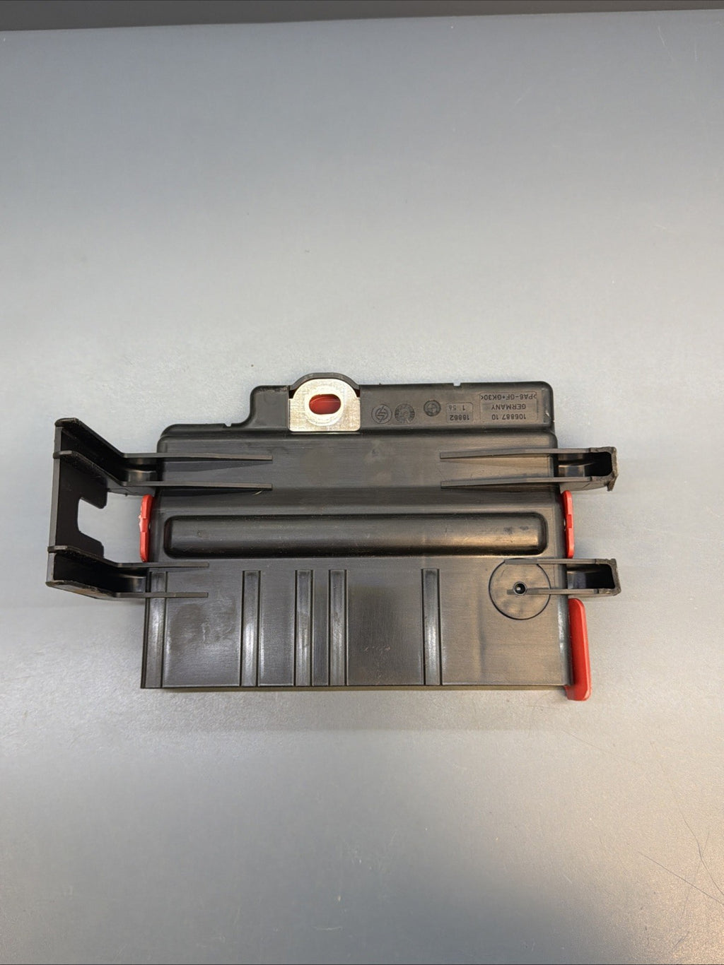 2012 12 BMW X5 Battery Power Distribution Regulator Box Module OEM 9222210