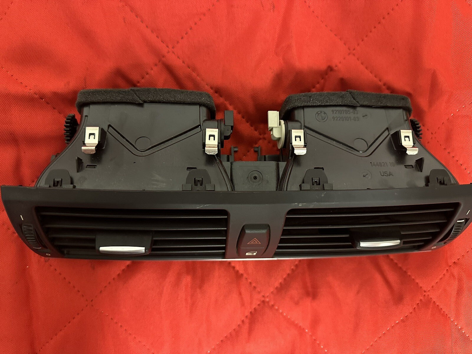 07-11 BMW X5 X6 E70 VENT DASHBOARD CENTER AC AIR HEATER OEM 9210705