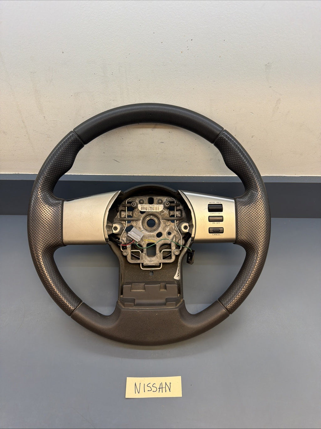 2005-07 OEM Nissan Xterra Frontier Pathfinder Steering Wheel 48430