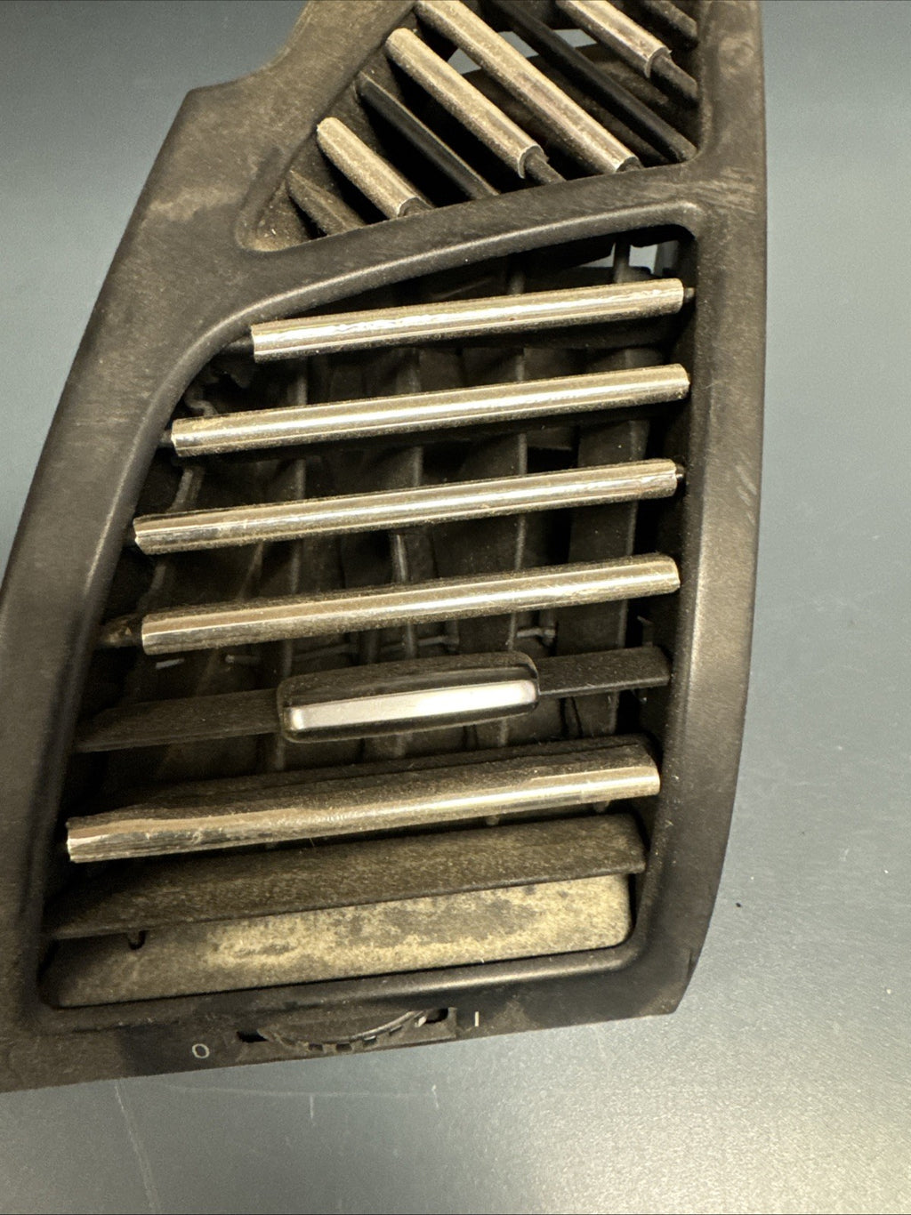 2008-2013 OEM BMW E82 E88 135 128 Coupe Dash Left Driver Air Vent Grille 7059187