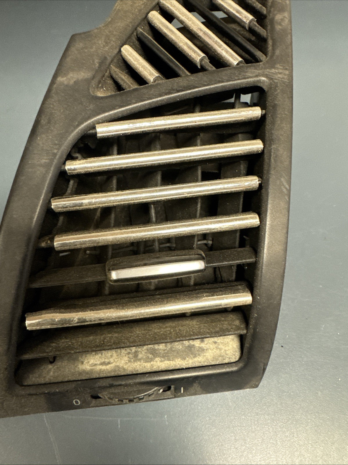 2008-2013 OEM BMW E82 E88 135 128 Coupe Dash Left Driver Air Vent Grille 7059187