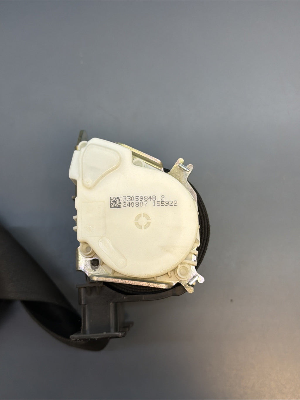 07 08 09 10 11 OEM BMW 335i LEFT Lh Driver Front Seatbelt Sear Belt 33059848