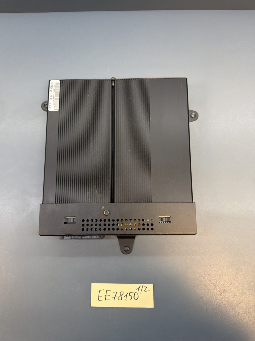 2000 01 02 03 04 2005 BMW 330i RADIO AUDIO AMPLIFIER HARMAN KARDON OEM 6920996