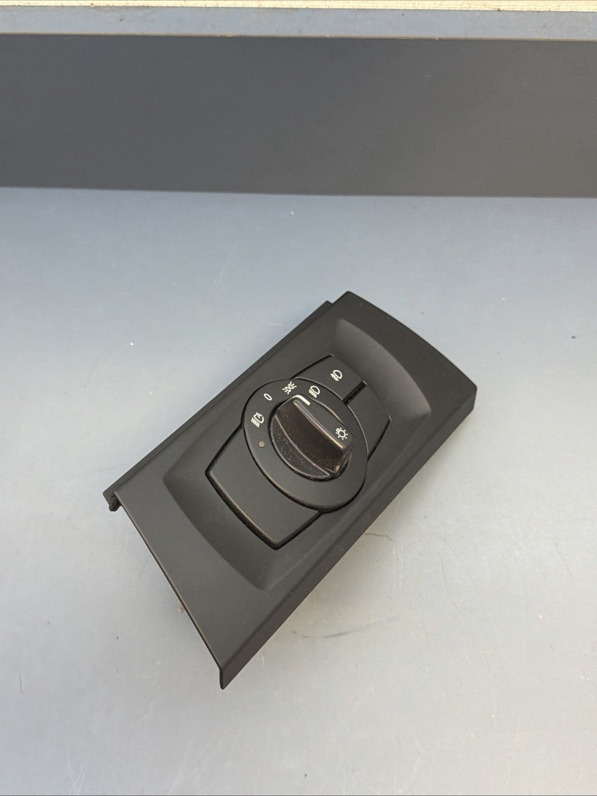06-12 BMW E90 E92 E93 328i 335i HEADLIGHT CONTROL SWITCH UNIT BLACK 6938864 OEM