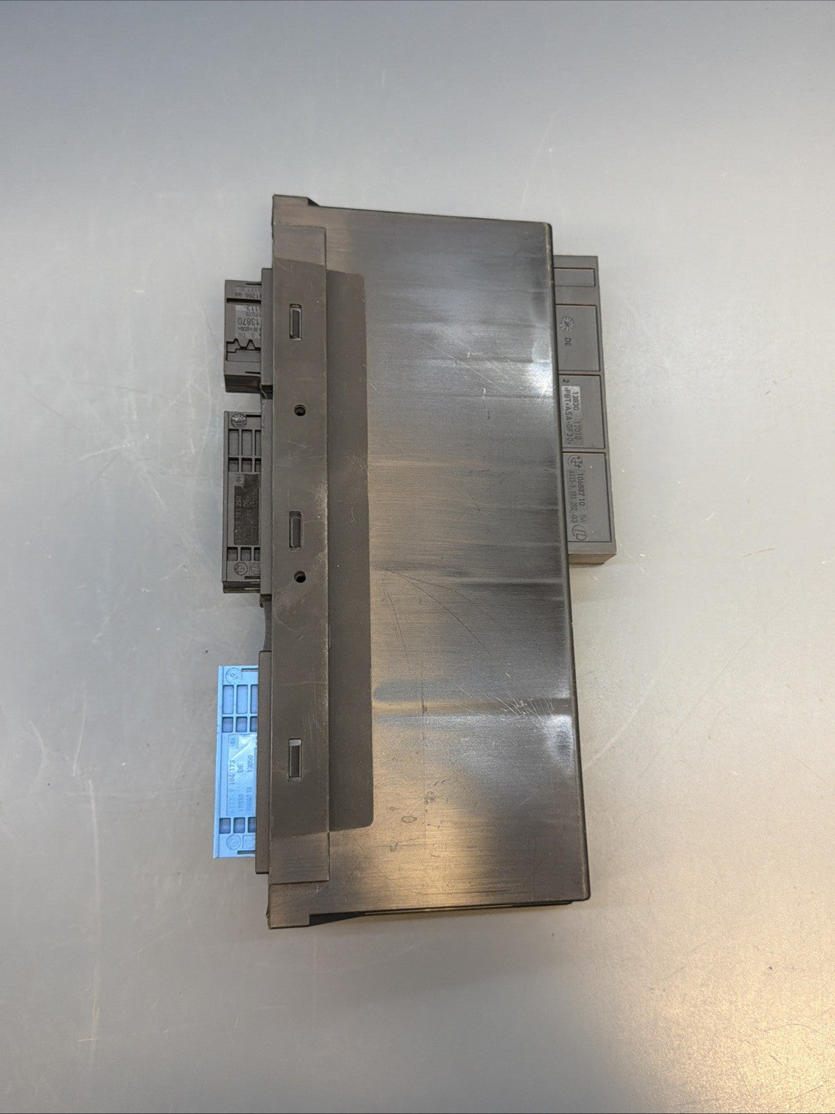 OEM BMW 5 6 series F06 F10 F12 ECU JUNCTION BOX FOR ELECTRONICS 9284283