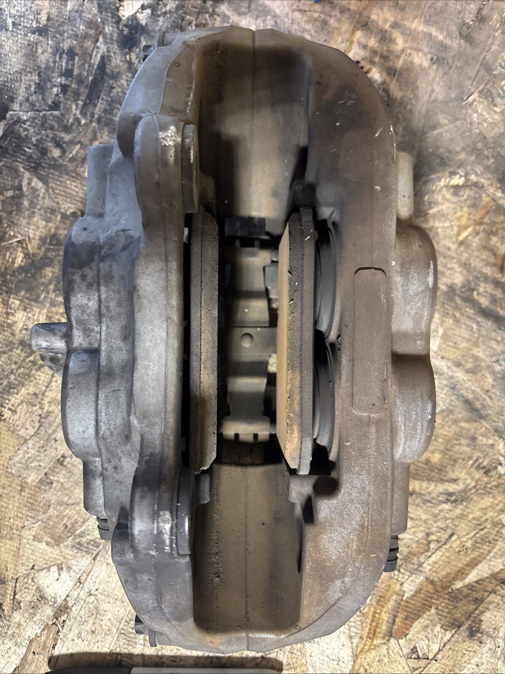 2013+ 2 3 4 F30 F32 328i 430i X Drive BMW BREMBO OEM Front Right Brake Caliper