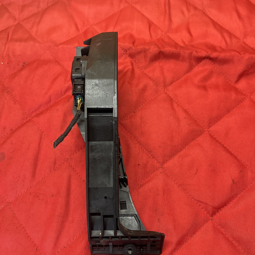 04-08 BMW E60 E63 E64 E65 E70 E83 E90 GAS FUEL ACCELERATOR FLOOR PEDAL 6772645