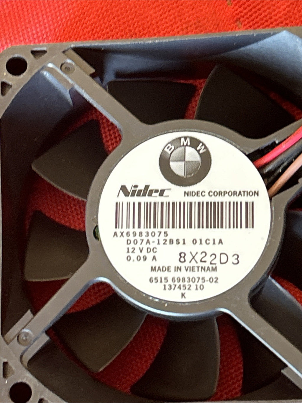 BMW E88 E90 E93 F10 F01 F02 F10 F13 Rear Cooling Fan Amplifier Motor 6983075