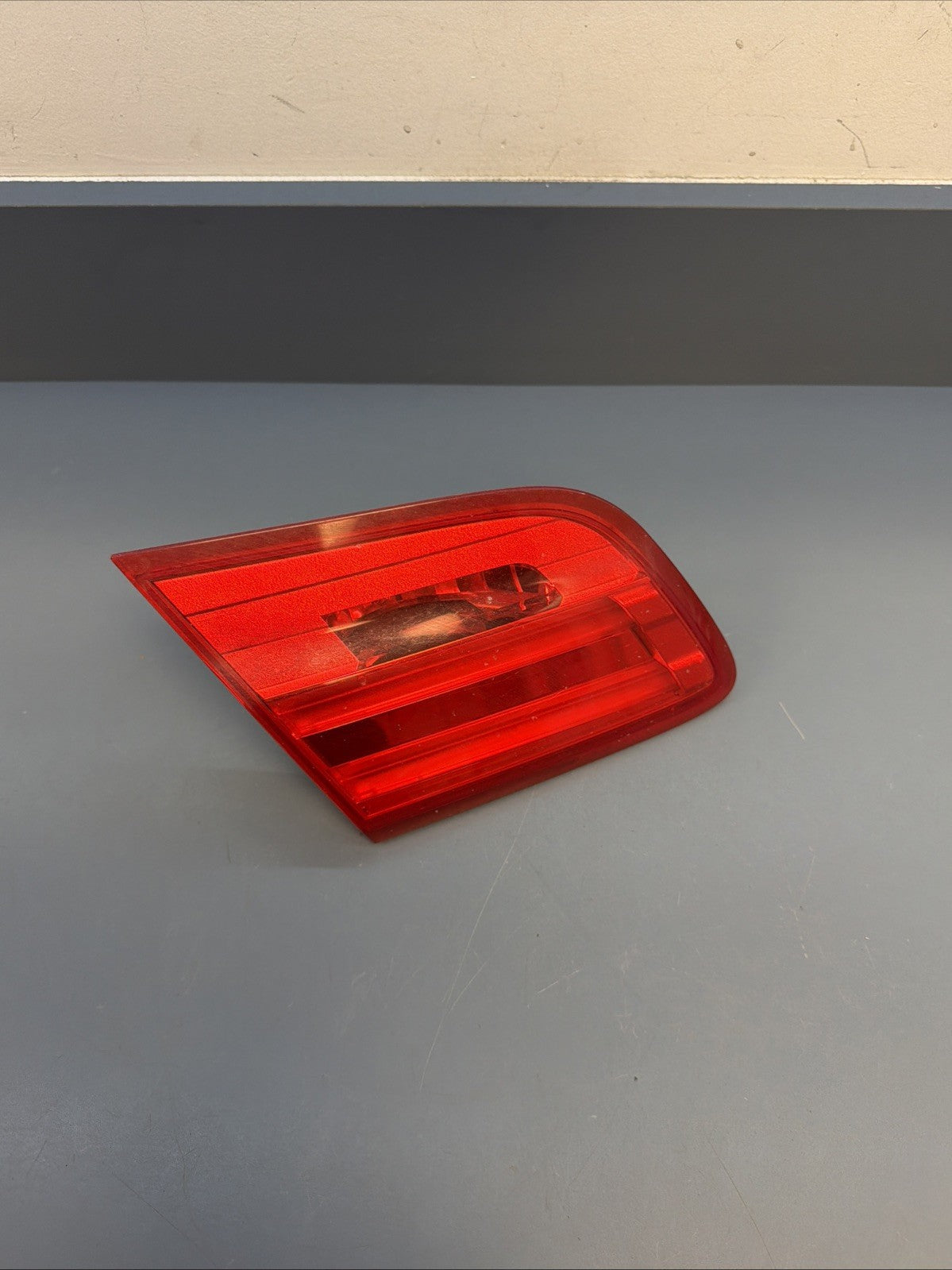 2011-2013 BMW E92 M3 COUPE REAR LEFT DRIVER SIDE INNER TAIL LIGHT LAMP 7252779
