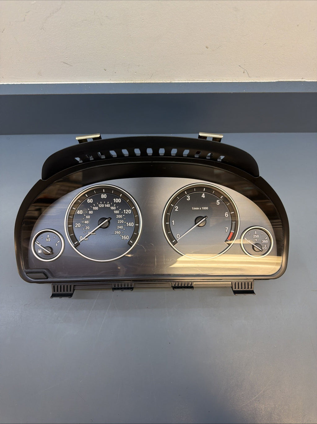 BMW 10-13 F10 5 SERIES SPEEDOMETER INSTRUMET GAUGE CLUSTER MPH 176K MILE 9249343