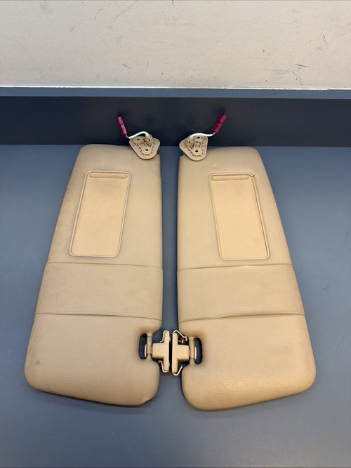00–05 BMW E46 325i Right & Left Light Sun Visor Mirror Leather Set BEIGE 6905983