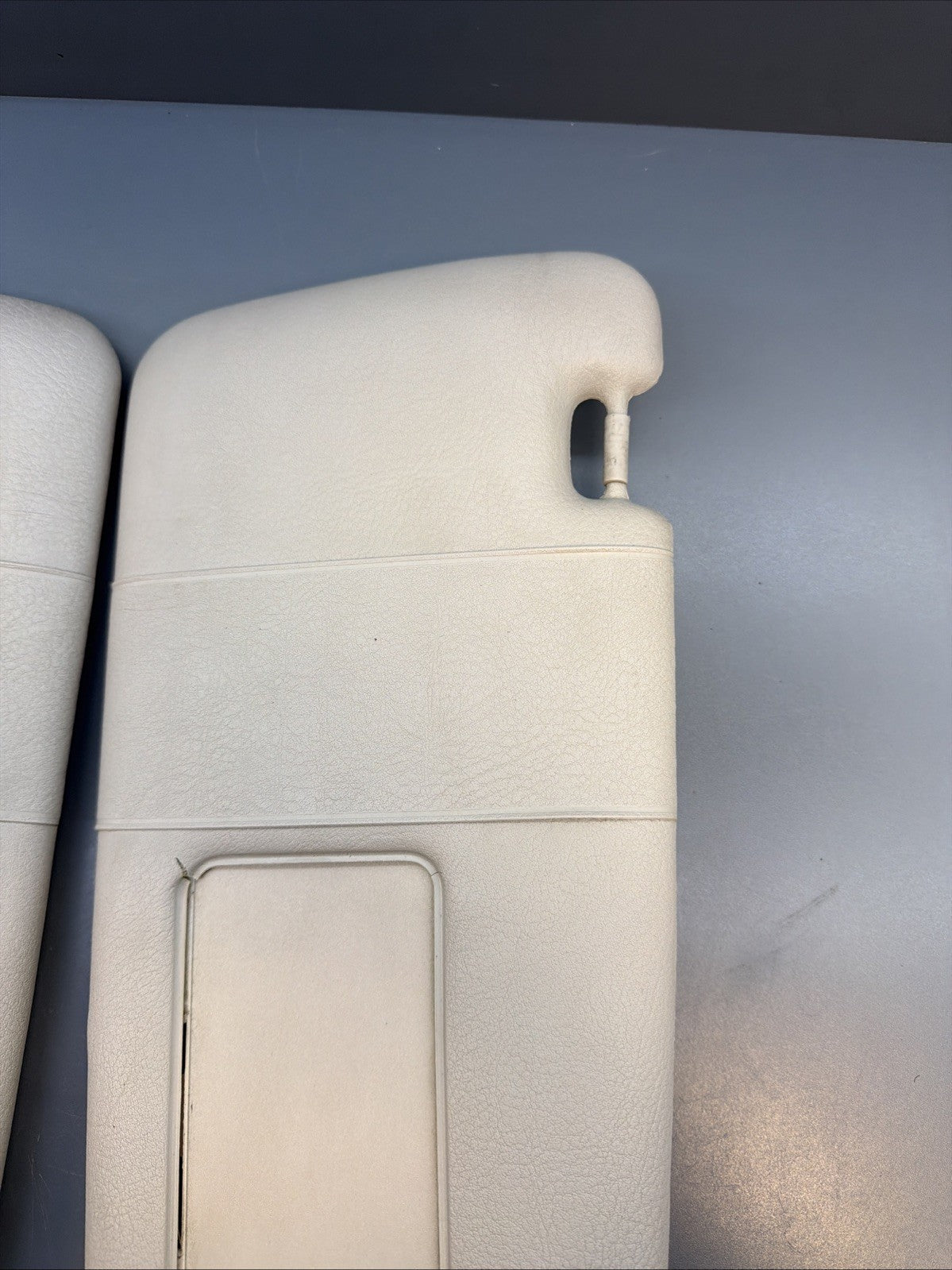00–03 BMW E46 330ci Right & Left Light Sun Visor Mirror Leather Set OEM
