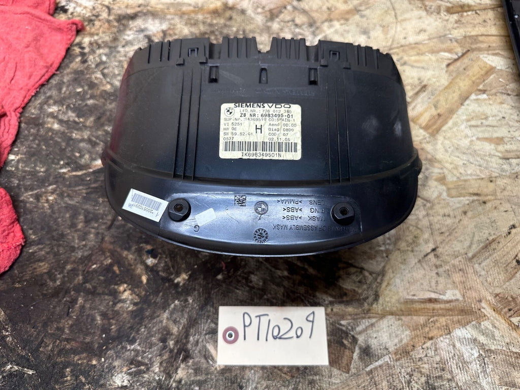 BMW E90 2006-2012 SPEEDOMETER INSTRUMENT CLUSTER MPH OEM 6983495