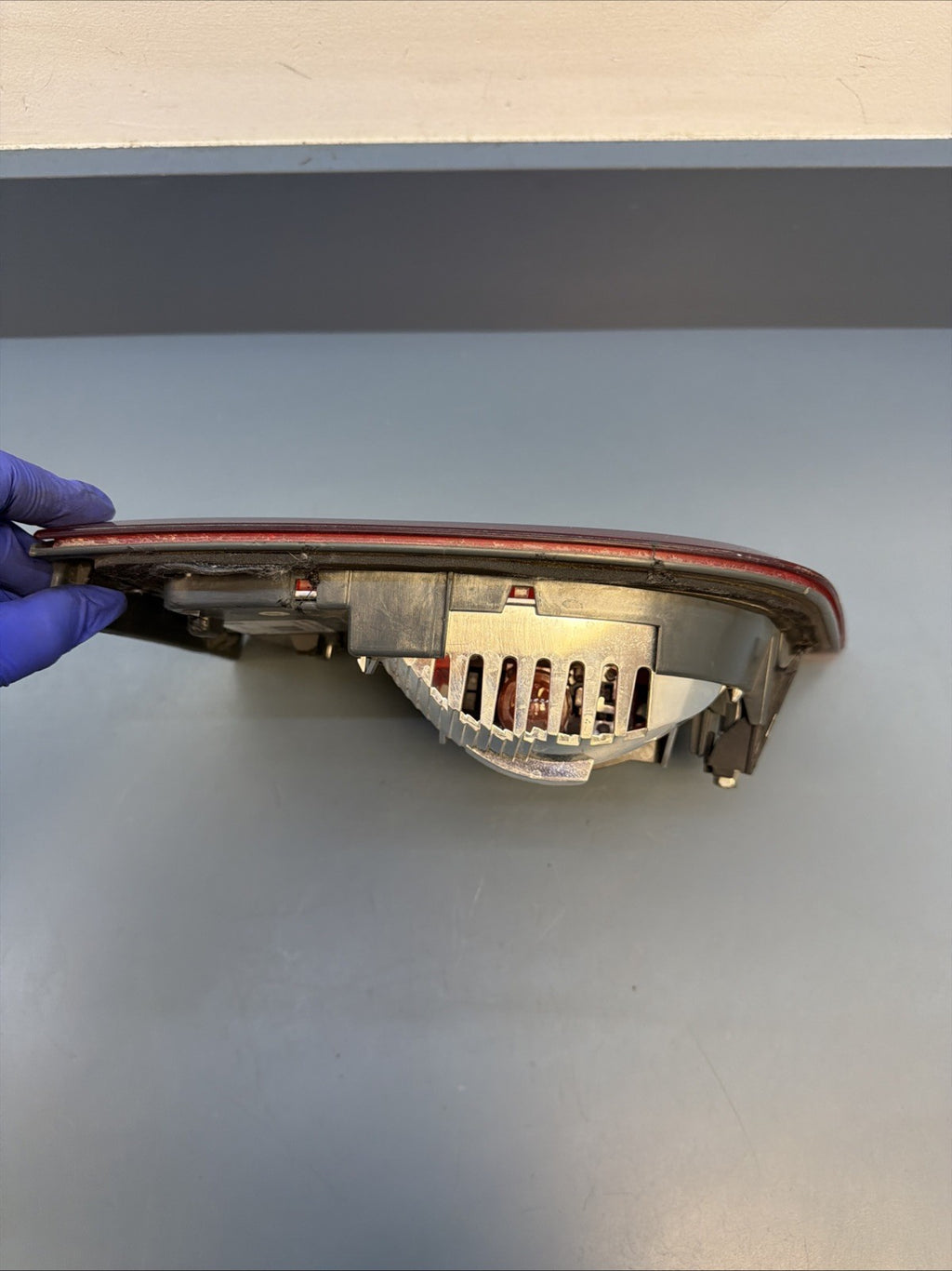 2010-2013 BMW X5 E70 LCI REAR TAIL LIGHT LEFT DRIVER SIDE INNER 7227793