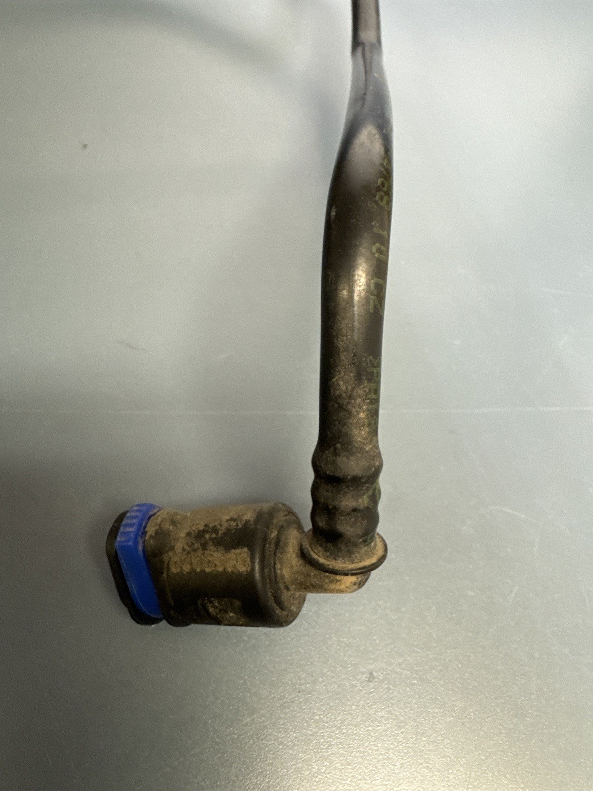 09-13 BMW F01 F02 F04 750i N63 DME Radiator Coolant Hose Line Pipe 7575435 OEM
