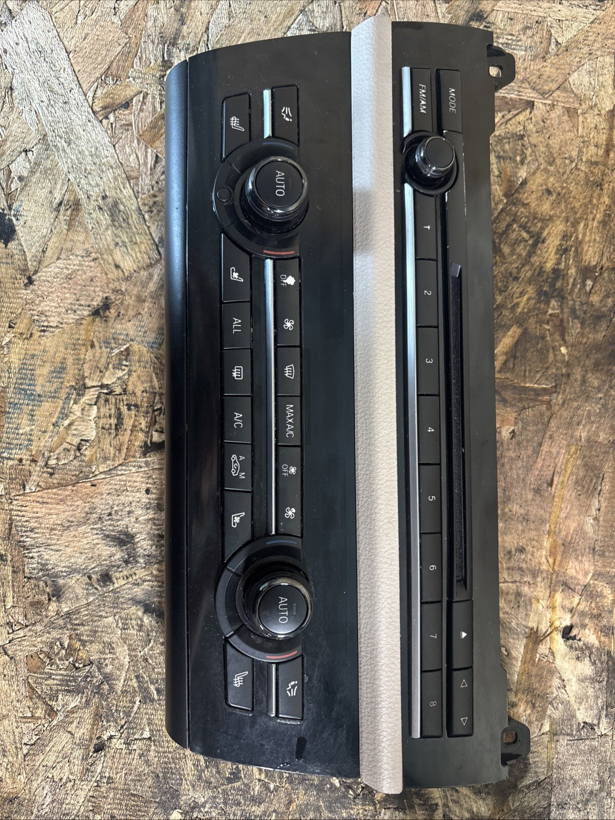 2012 BMW 5 F10 550i xDrive left-hand drive climate control control unit 9299022