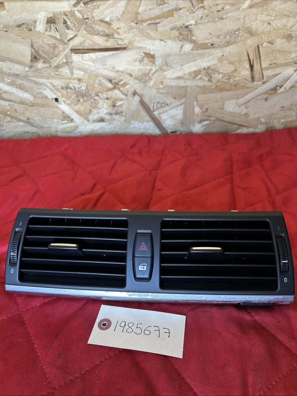2007 -2013 BMW E70 X5 OEM FRONT DASH DASHBOARD AIR VENT GRILLE CENTER 9210705