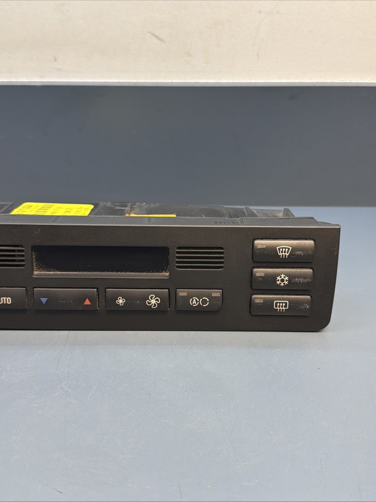 BMW 2001-2006 E46 3 SERIES AC HEATER CLIMATE CONTROL PANEL OEM 6917004